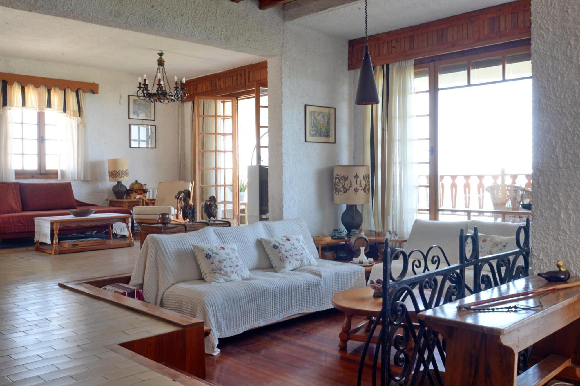 Antorina Beachfront Villas With Private Pools Kamari  外观 照片