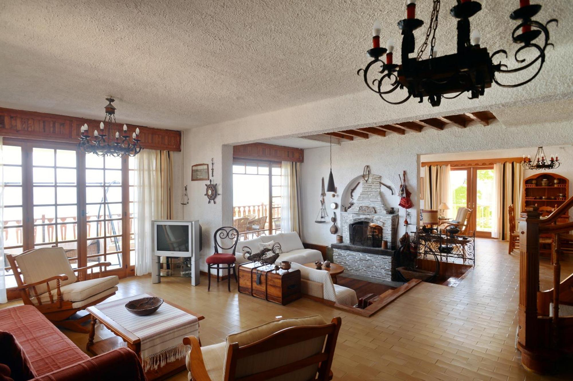 Antorina Beachfront Villas With Private Pools Kamari  外观 照片