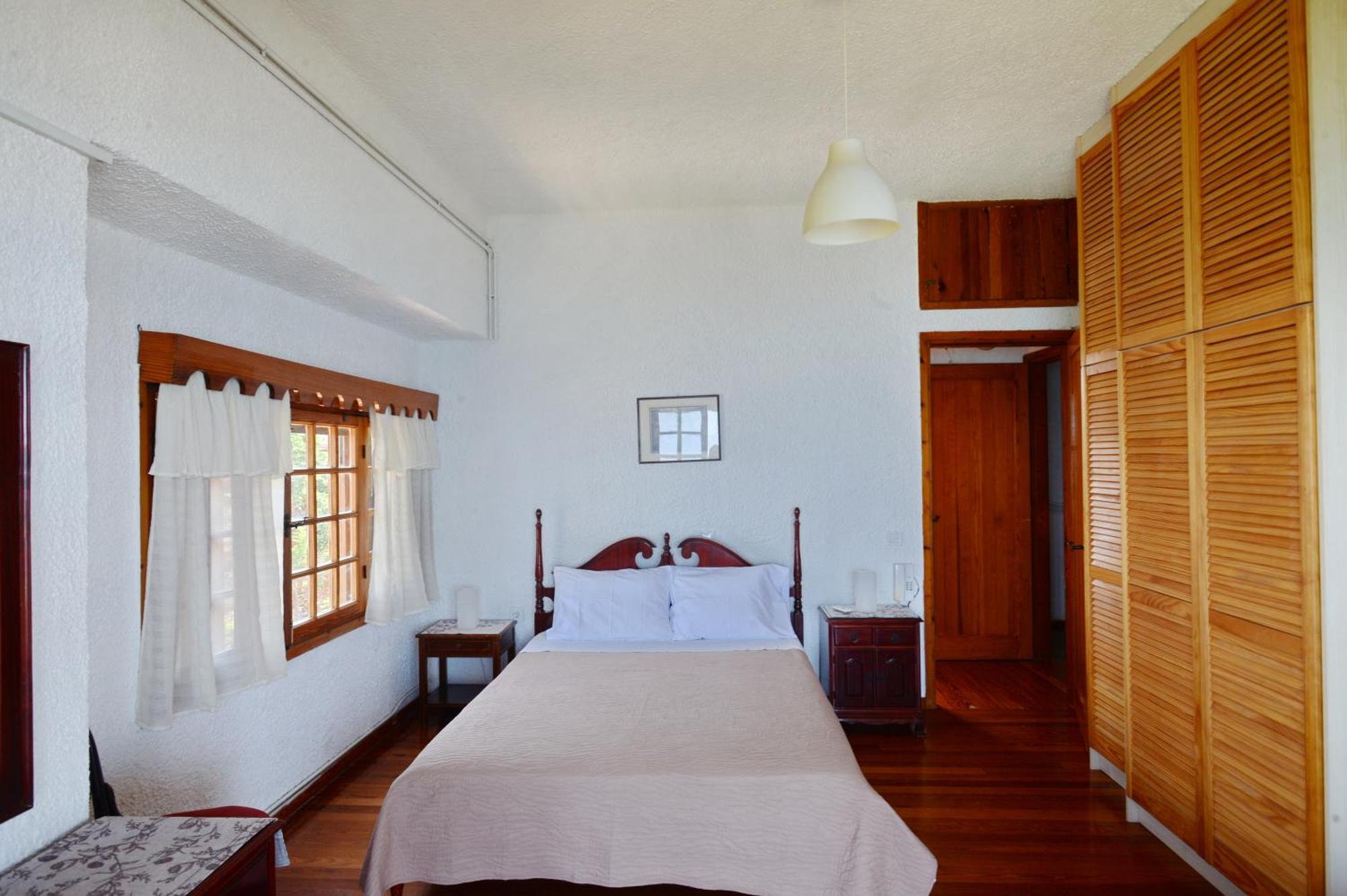 Antorina Beachfront Villas With Private Pools Kamari  外观 照片
